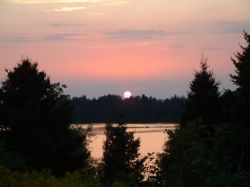 Couché de soleil sur le lac